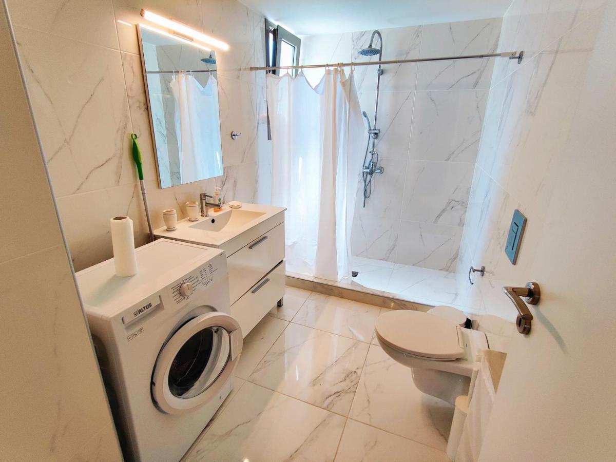 Wsd Luxury Bright 2Bd Apt With Sea View Balcony Atena Exterior foto